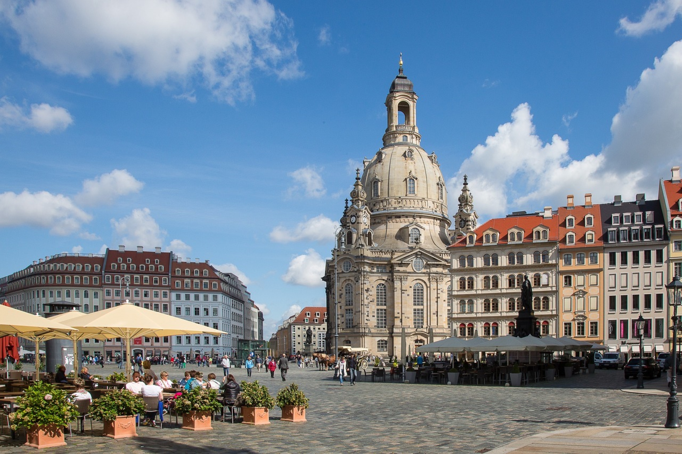 Escort Dresden_Stadt Dresden bietet viele Moeglichkeiten für einen tollen Tag. 